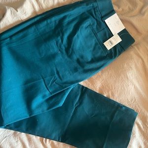 LOFT - The Riviera Pant - Cropped Julie Fit